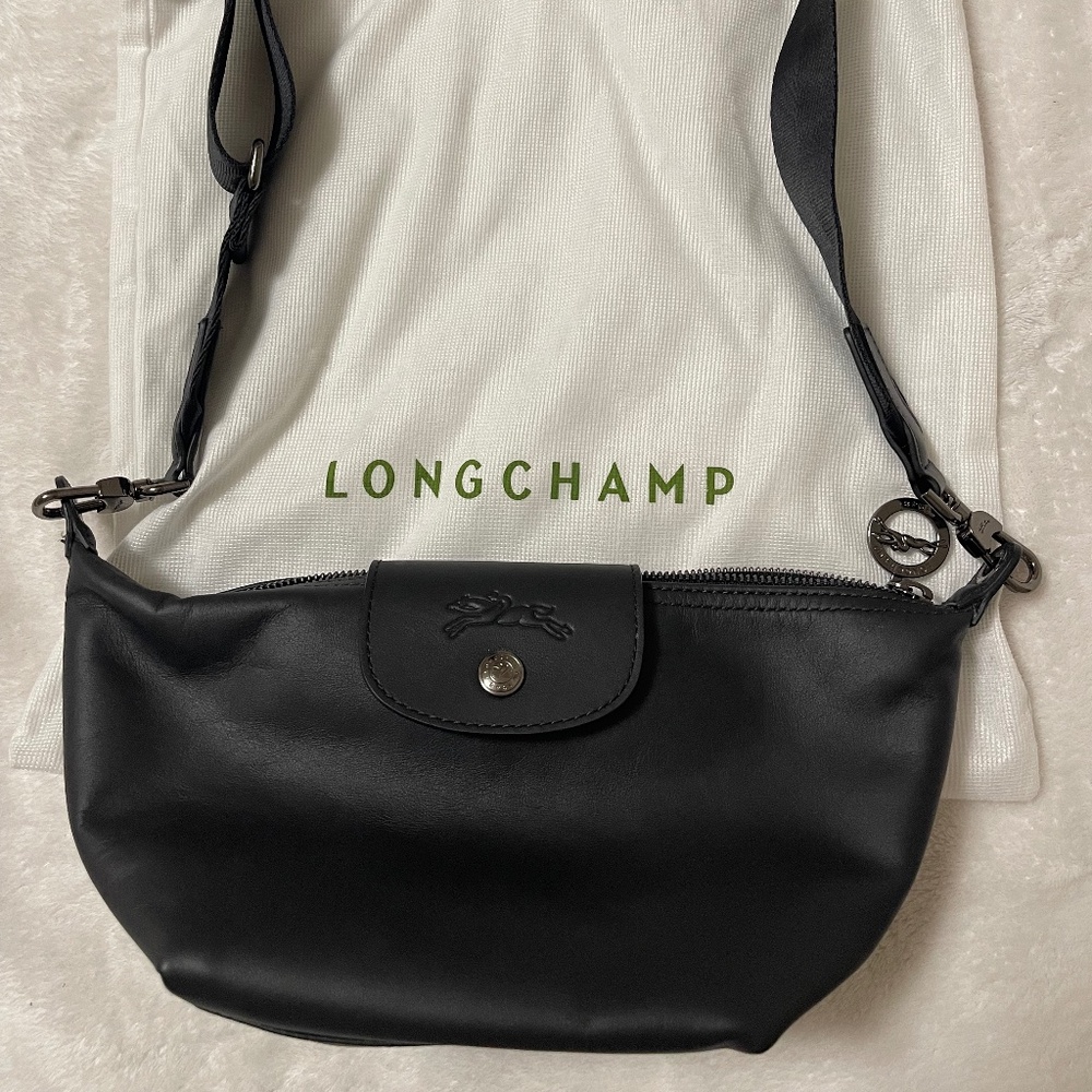NWT Longchamp Le Pliage X-tra Small black leather Crossbody Shoulder Bag